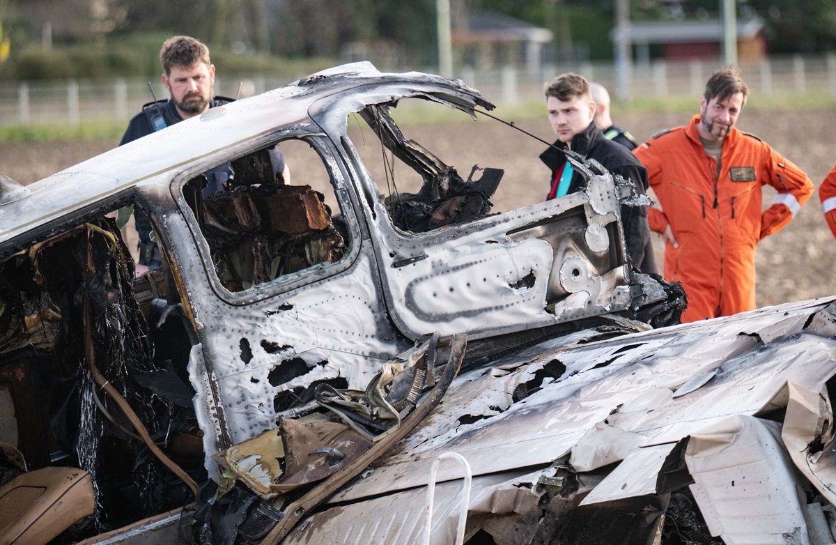 Flugzeug-Absturz in NRW! Maschine geht in Flammen auf – ein Toter