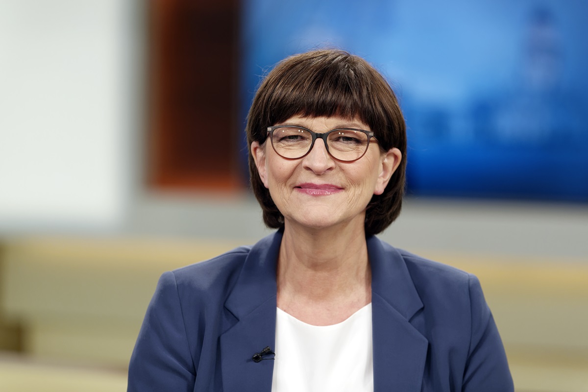 saskia-esken-triumphiert-wie-die-spd-chefin-die-cdu-vorf-hrt